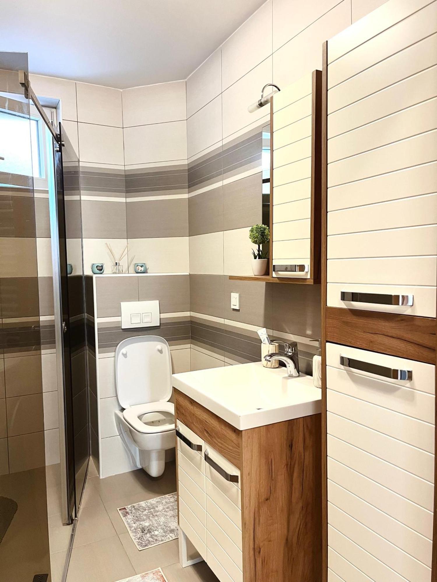 Lumo Apartment Nis Bagian luar foto