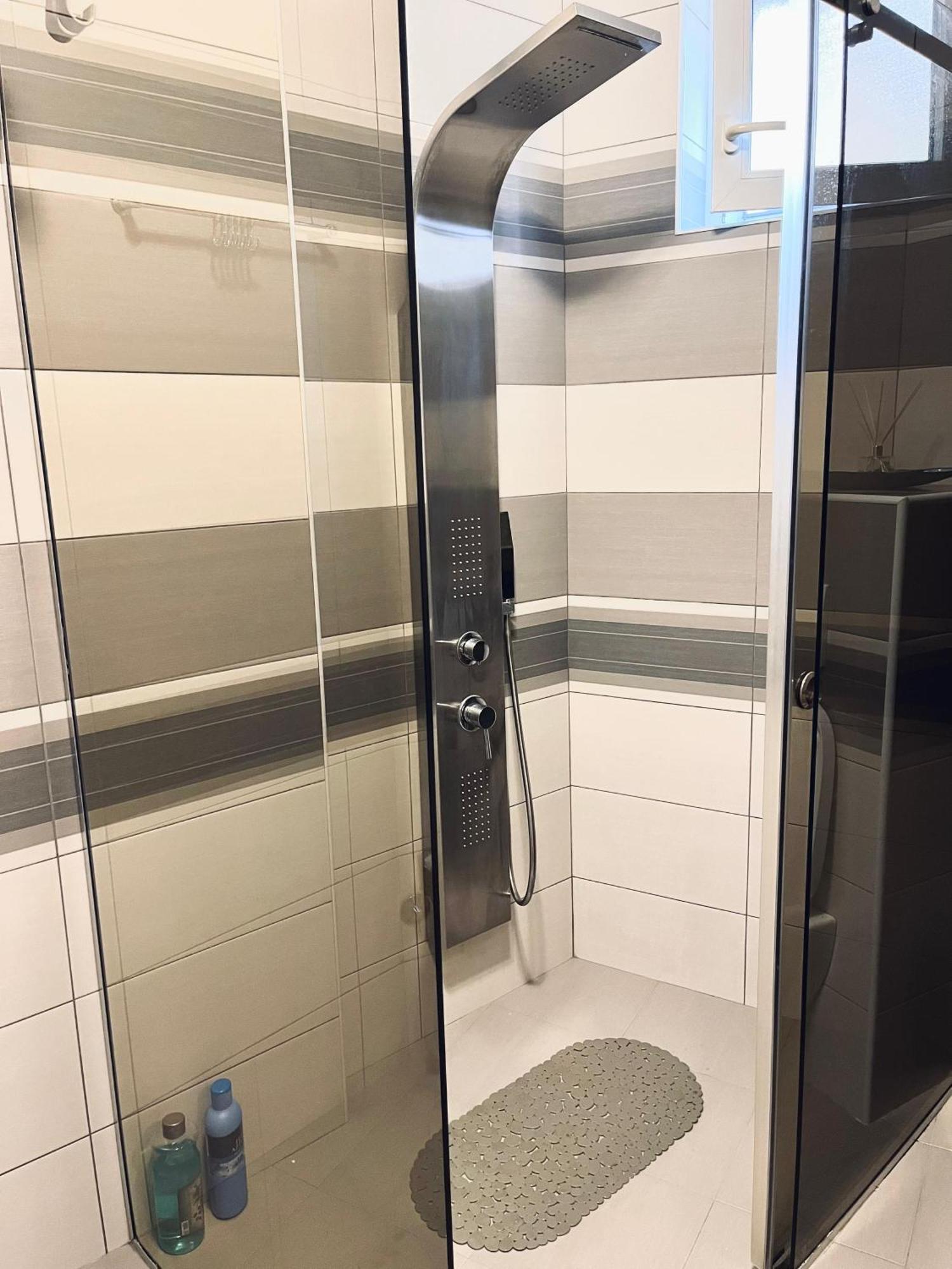 Lumo Apartment Nis Bagian luar foto
